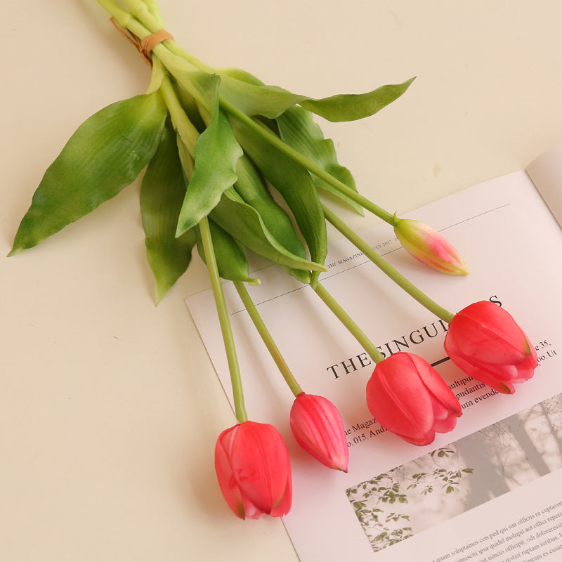 5 Stück künstliche Tulpen mit echtem Griffgefühl (Latex) – UV-beständige Kunstblumenstrauße für Tischdekoration, Home Decor, Parties, Hochzeiten und Gartendekoration