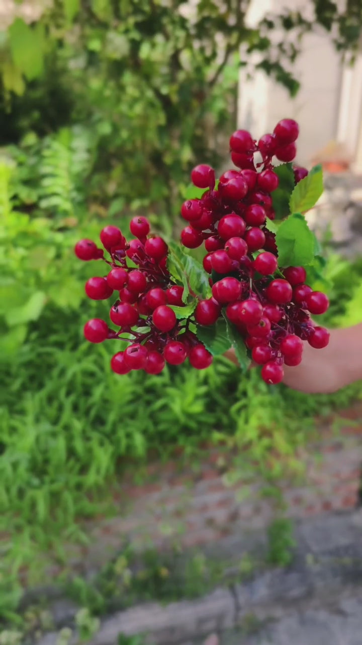 Künstliche Stechpalmenbeeren-Zweige | 28 cm | Schaumstoff | Weihnachts- & Herbstdeko | 6 Farben | Großhandel