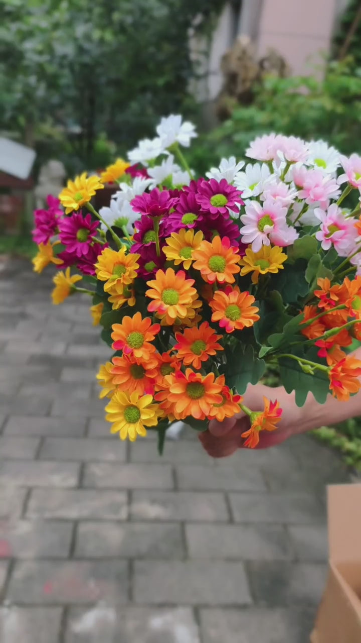 10 Bündel Draußen liegende künstliche Chrysanthemen mit UV-Schutz Außenblumen