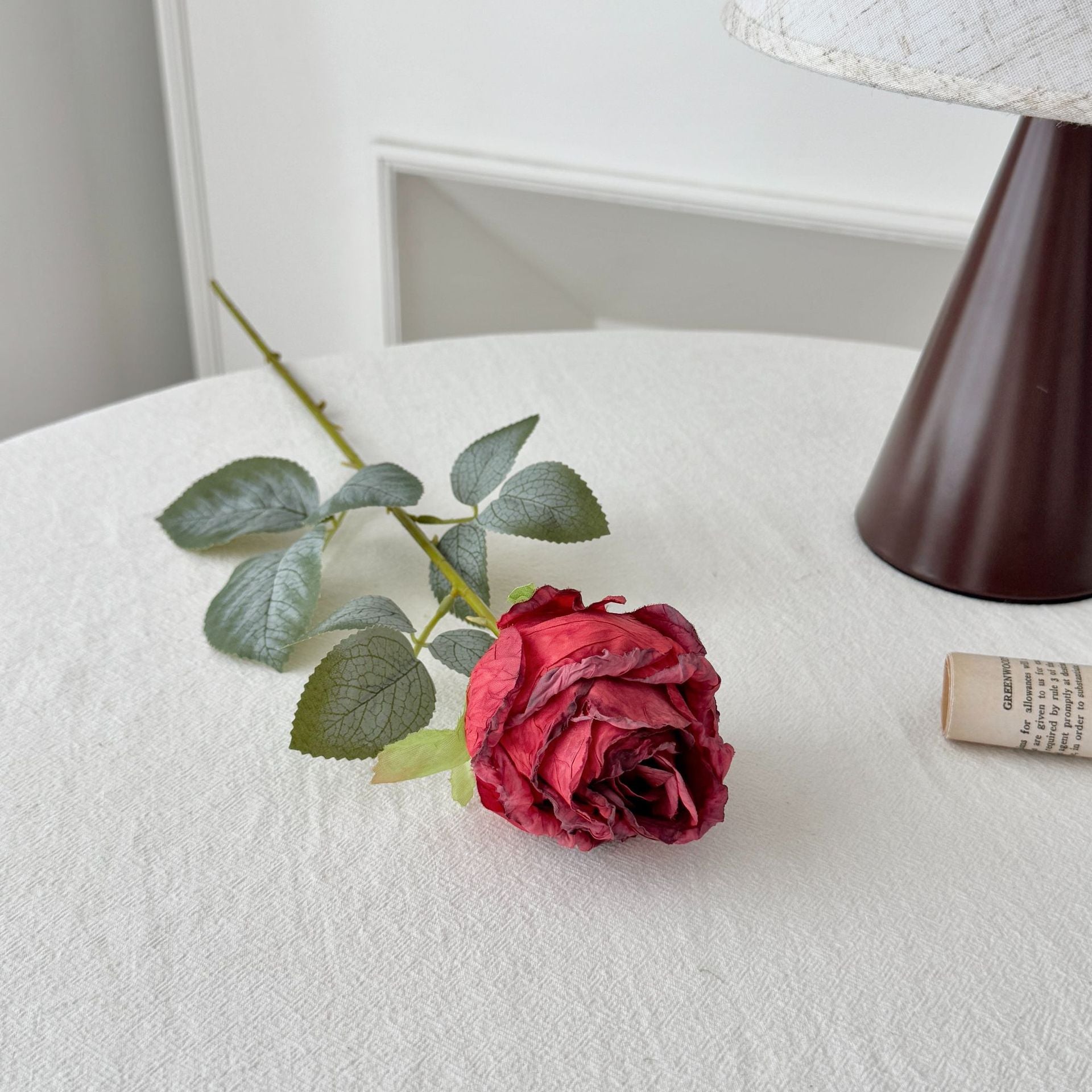 53 cm künstliche Rosen mit verbrannten Rändern