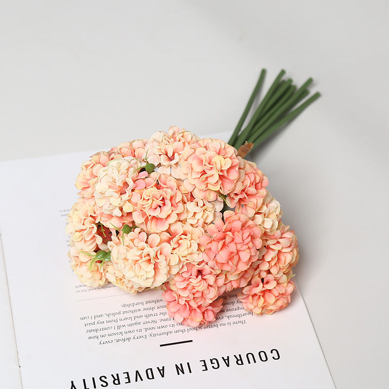 30 cm Künstliche Blüten 27 Blütenköpfe Ölmalerische Hydrangeen-Handstrauße