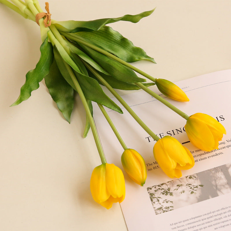 5 Stück künstliche Tulpen mit echtem Griffgefühl (Latex) – UV-beständige Kunstblumenstrauße für Tischdekoration, Home Decor, Parties, Hochzeiten und Gartendekoration